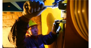 長沙電梯維修如何做？從以下幾點來闡述